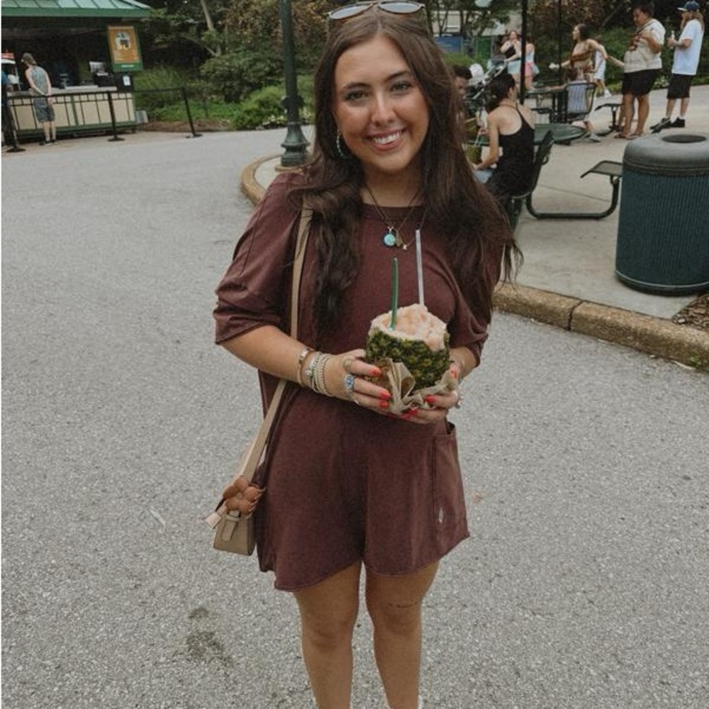 Free People FP Movement Hot Shot Tee Romper in Small Mocha.  T-Shirt Romper NWT - Picture 14 of 16